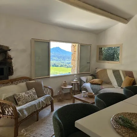 Holiday home Bergerie A Murta, Domaine De L Ogliastru