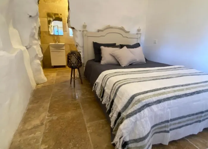 Bergerie A Murta, Domaine De L Ogliastru * Olmeto (Corsica)