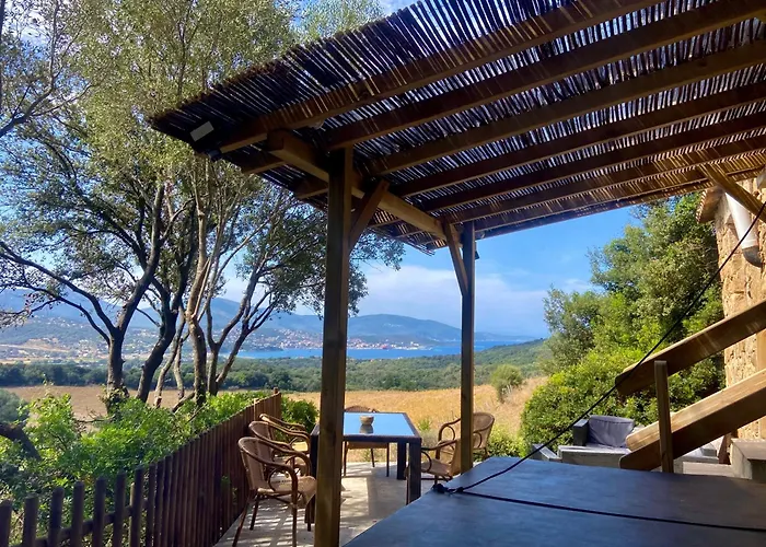 Bergerie A Murta, Domaine De L Ogliastru * Olmeto (Corsica)